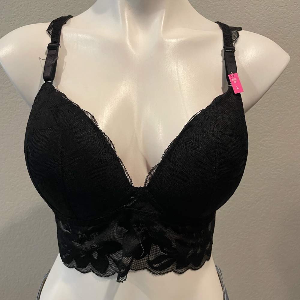 Black lace Victoria Secrets Pink Bra